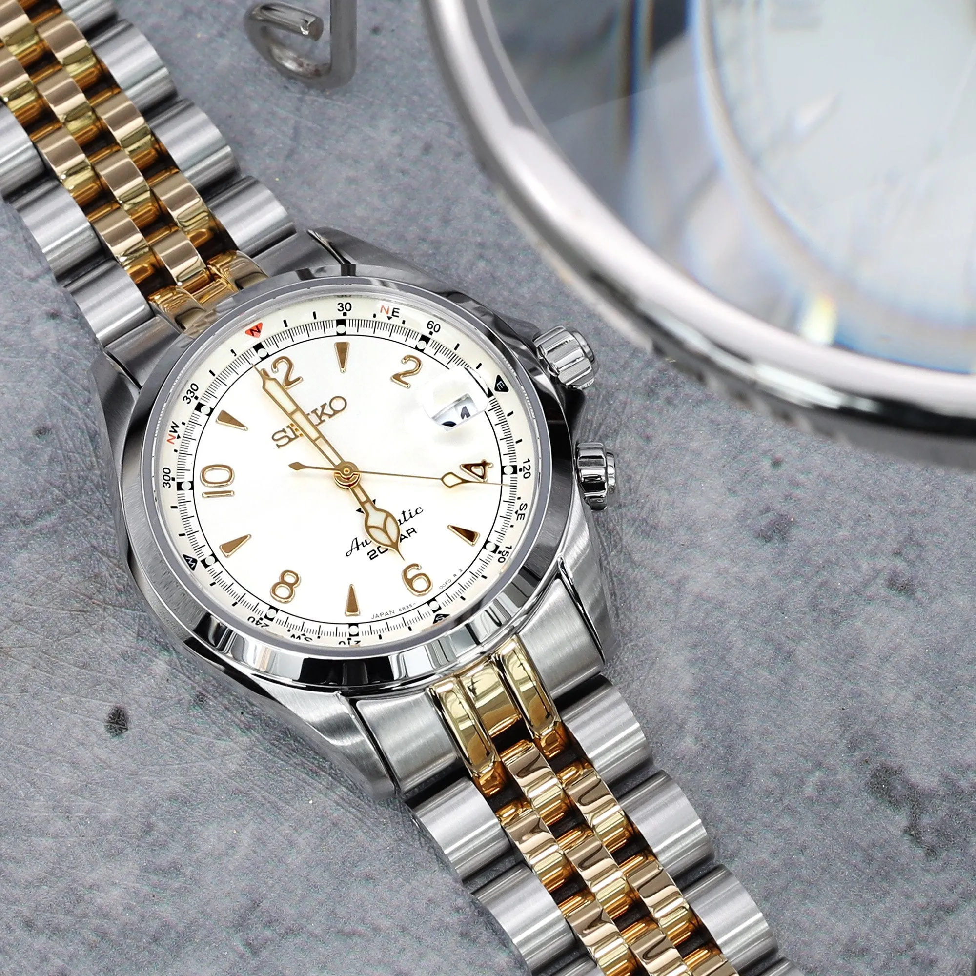 20mm Angus-J Louis JUB Watch Band compatible with Seiko Alpinist SARB017 (or Hamilton Khaki H70455733), 316L Stainless Steel Brushed with IP Gold Center V-Clasp