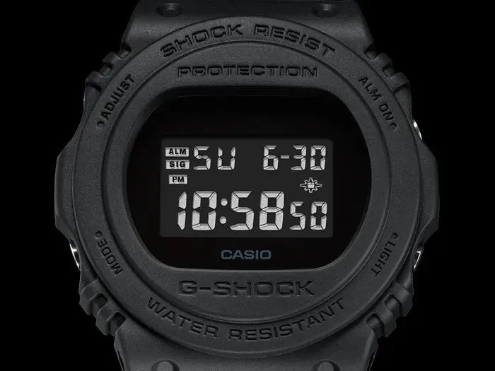 CASIO DW-5750E-1BDR G-Shock Resin Band 200-meter water resistance