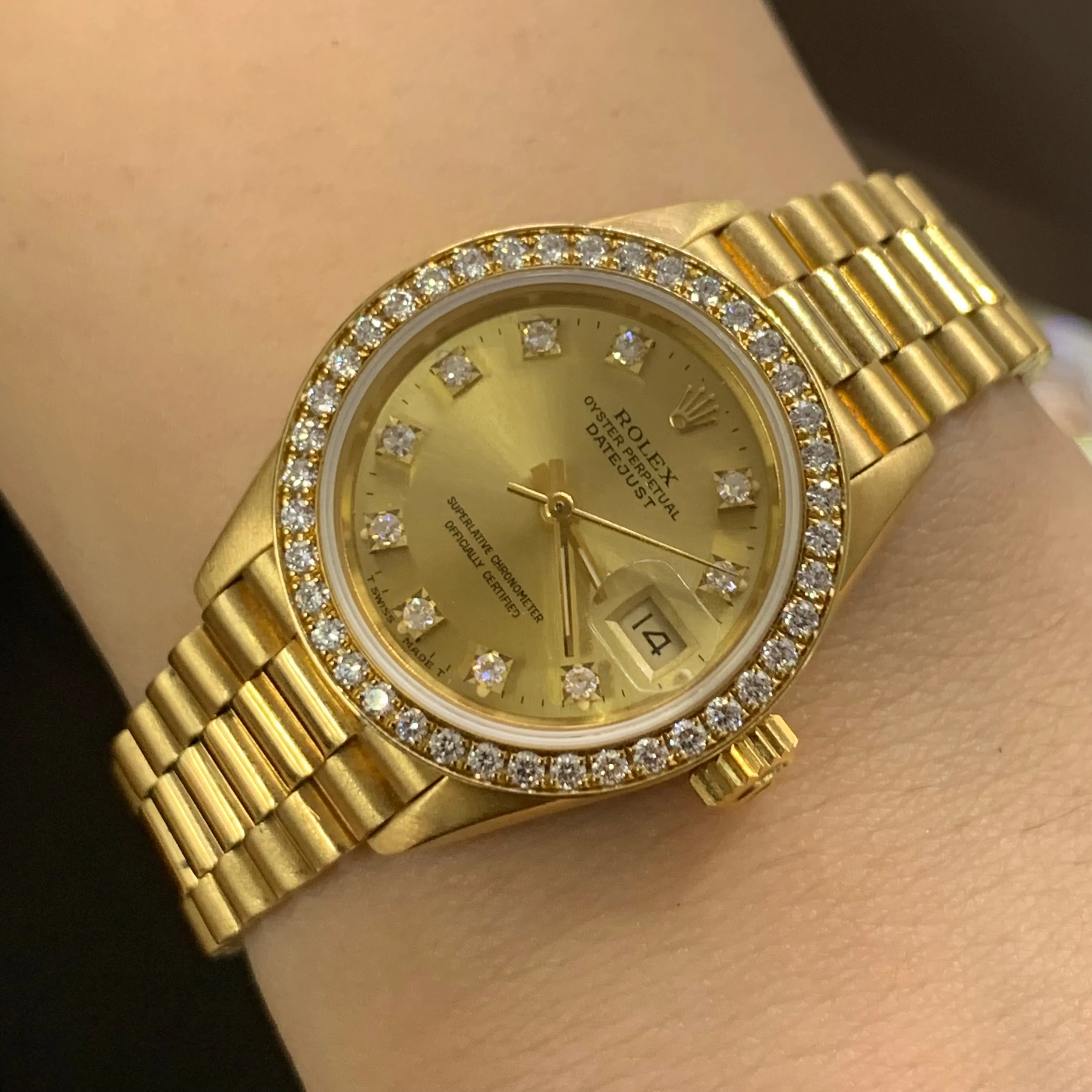 Full factory 26mm Ladies` Rolex Datejust Presidential Rolex Diamond Watch (diamond bezel. diamond dial)