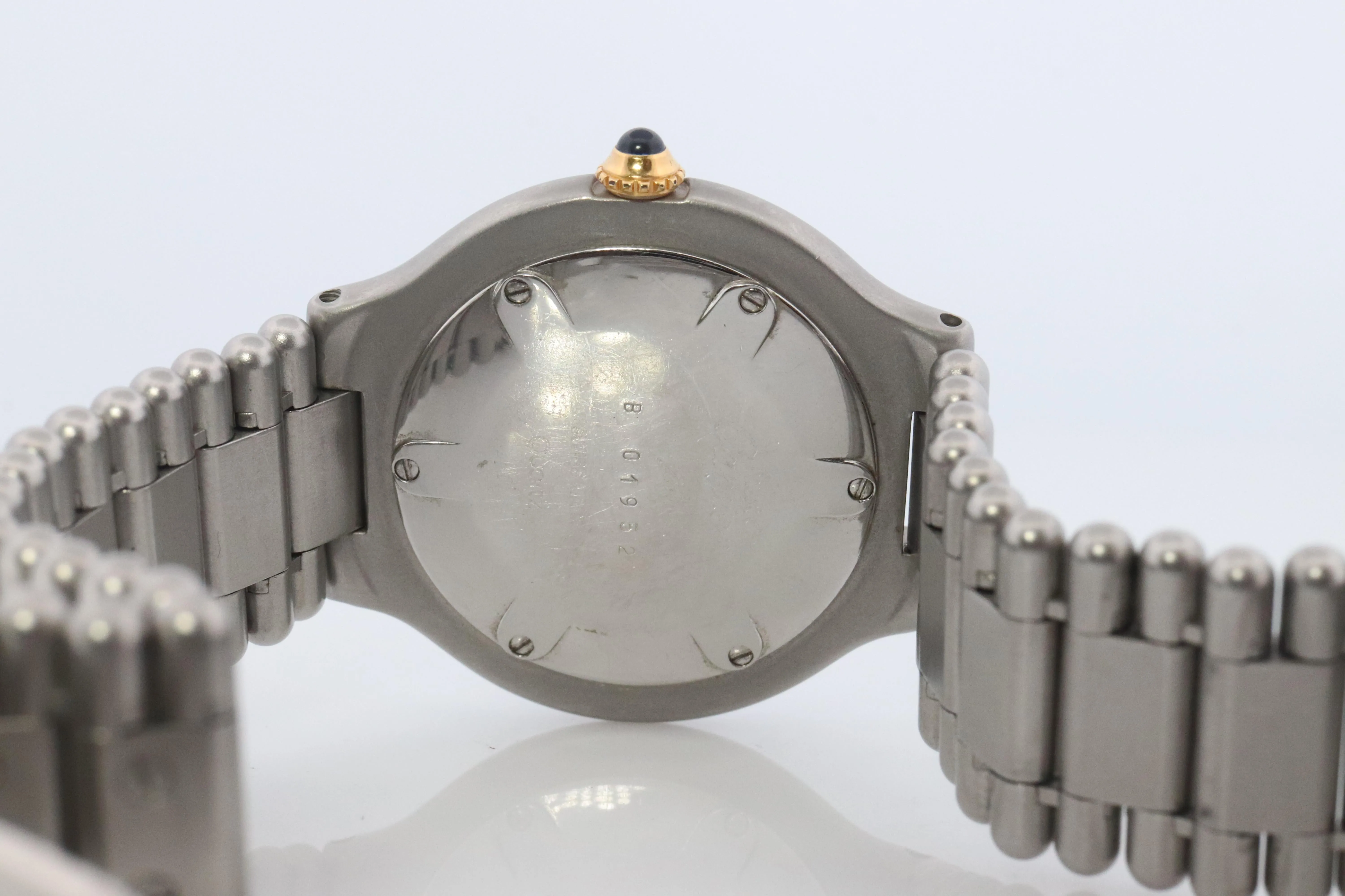 Genuine Cartier B01952 Watch. Must de Cartier 21 Stainless Steel Quartz Watch.