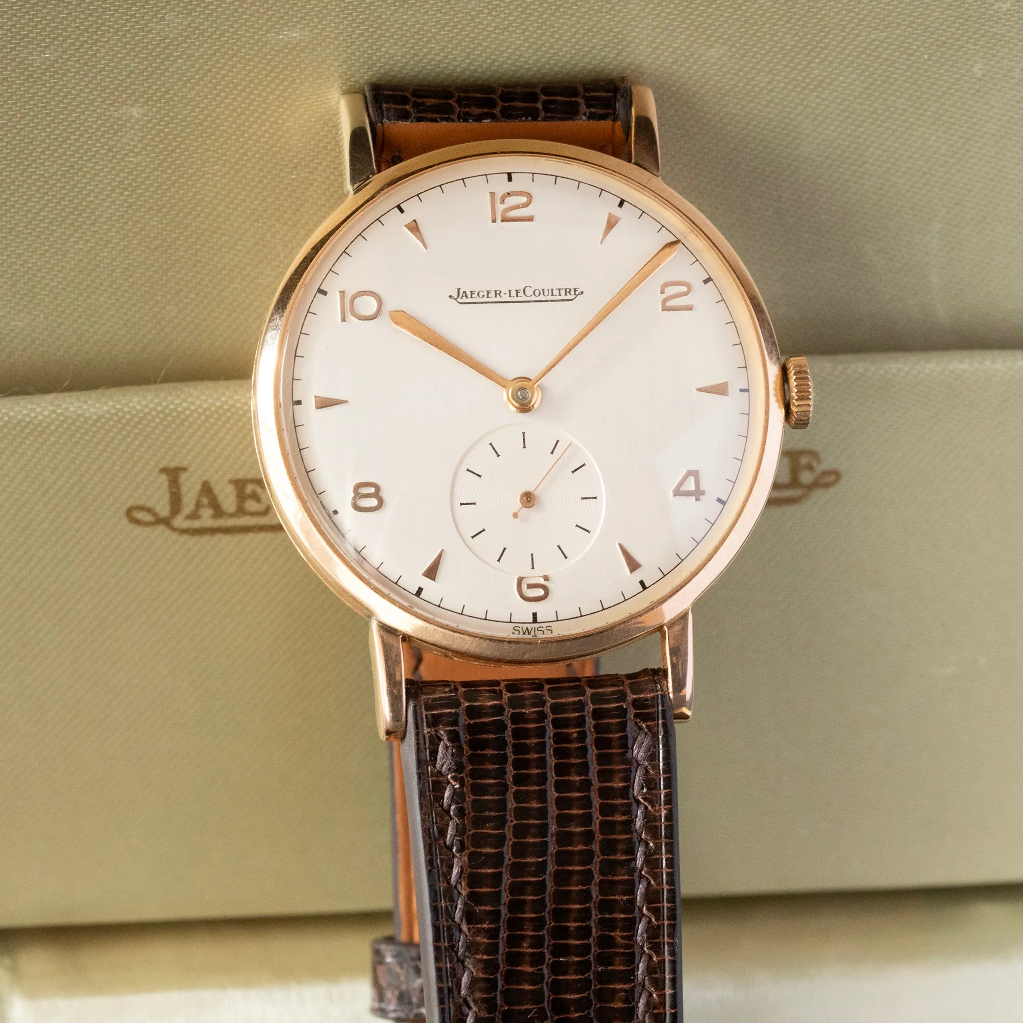 Jaeger LeCoultre - 1947 18K Pink Gold Manual Wind JLC1855