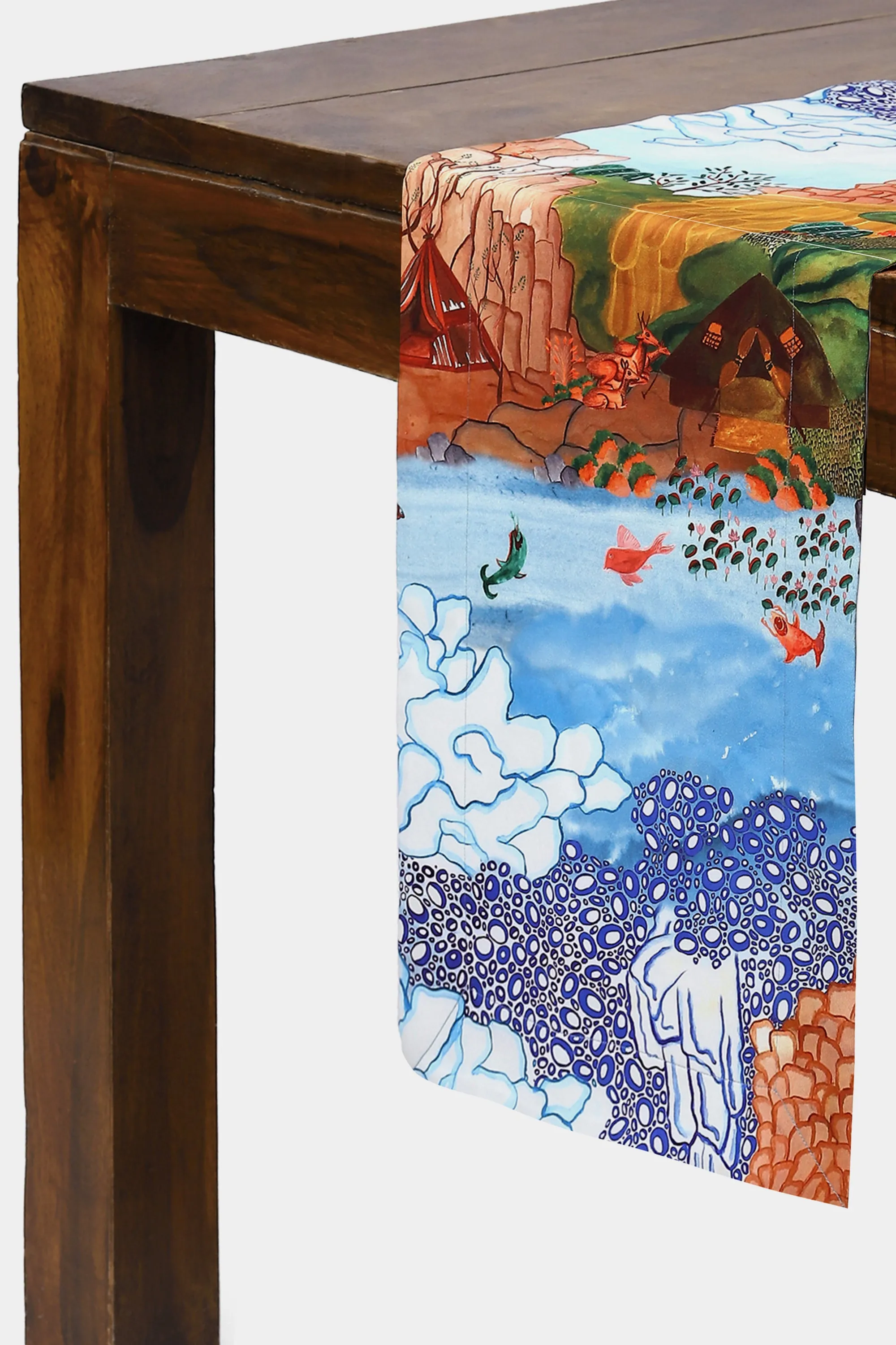 Maru Table Runner