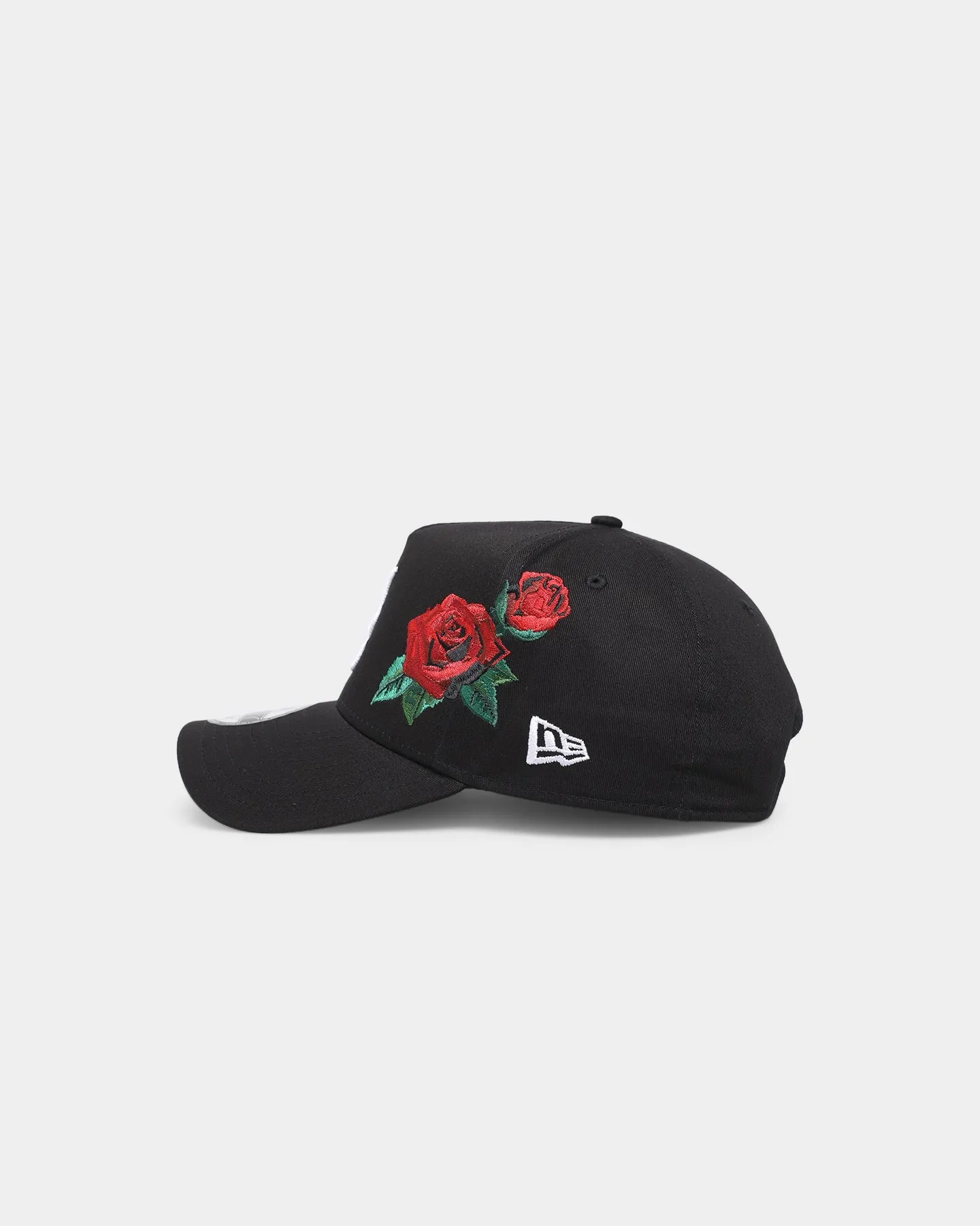 New Era Atlanta Braves 'Rose Emblem' 9FORTY A-Frame Snapback Black/Rose