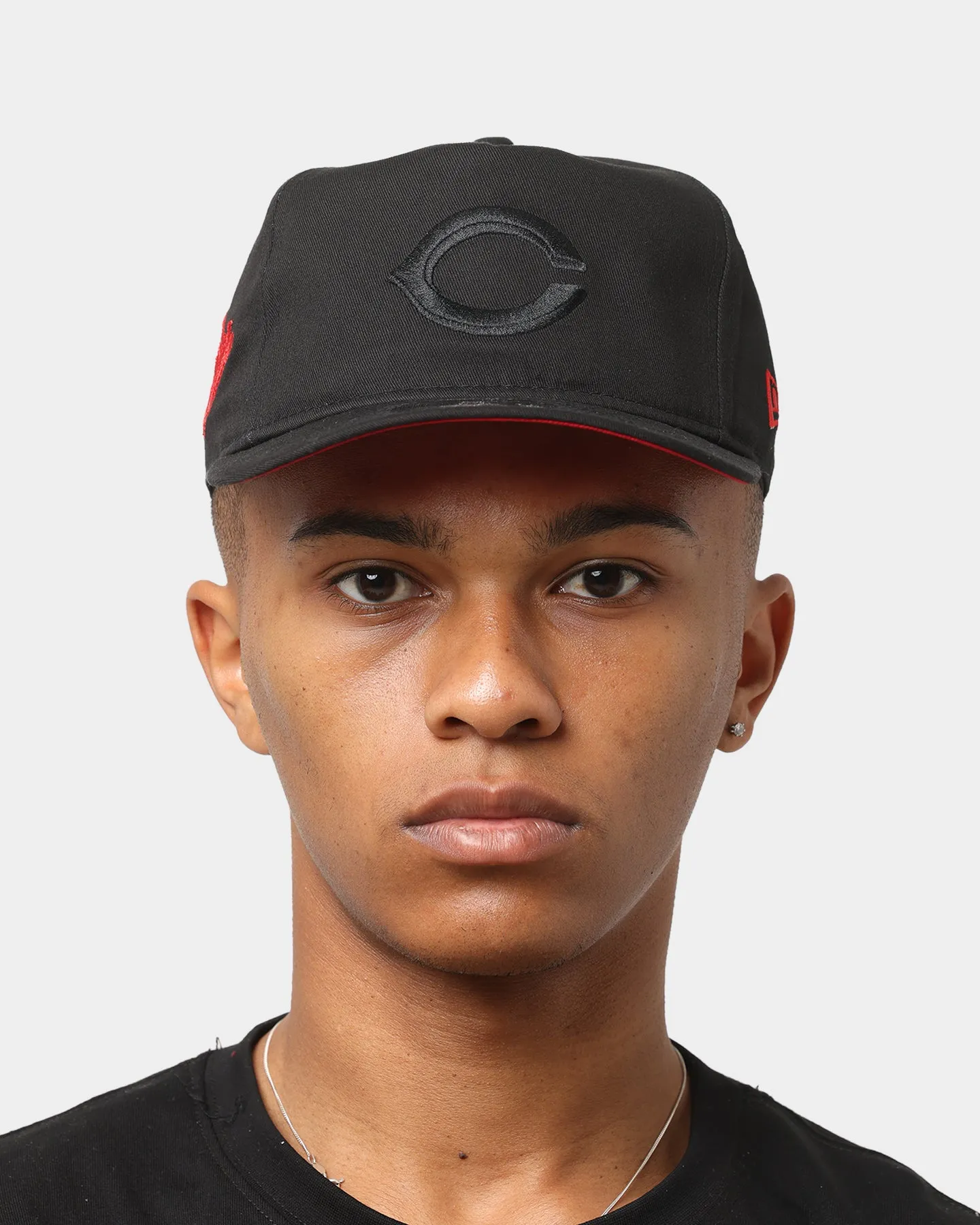 New Era Cincinnati Reds 'Red Carpet' Old Golfer Snapback Black/Red
