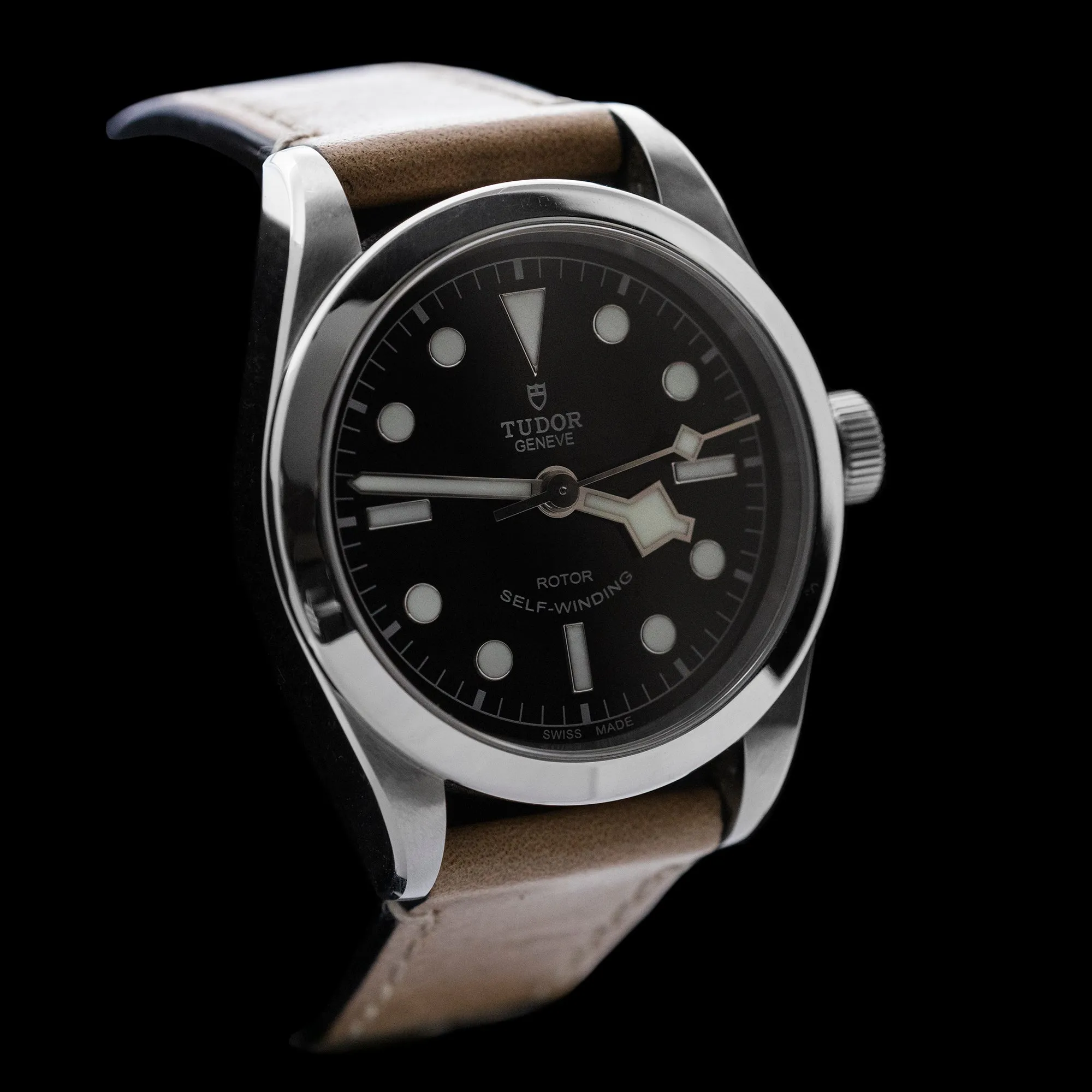 Tudor  - 2016 Black Bay 36